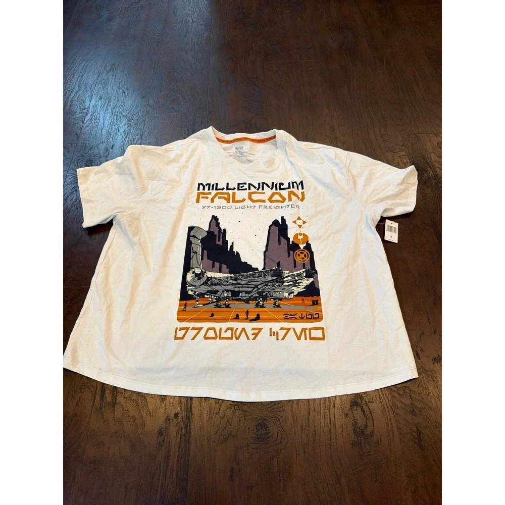 Star Wars‎ Millennium Falcon Galaxy's Edge Black Spire Outpost 1X Disney Tee nwt